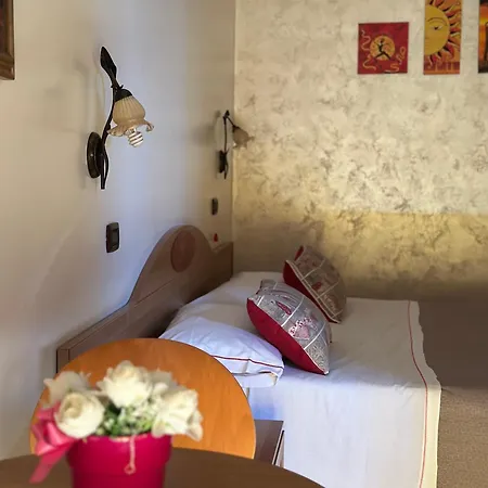 מלון Il Giardino Degli Aranci נולה