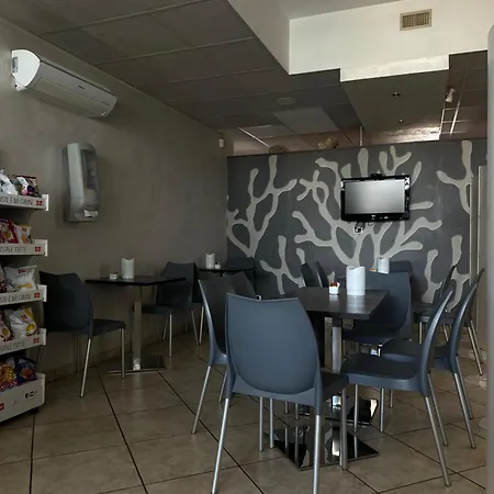 Il Giardino Degli Aranci מלון