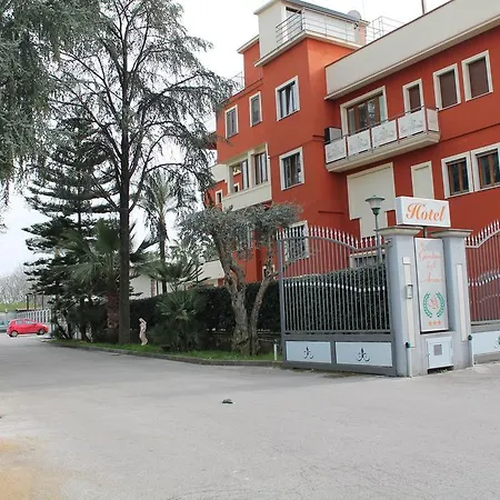Il Giardino Degli Aranci נולה