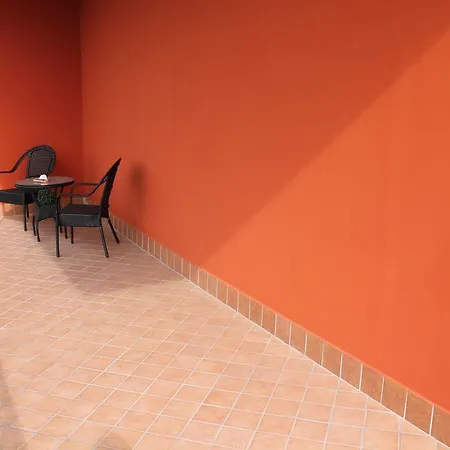 Il Giardino Degli Aranci מלון 3*